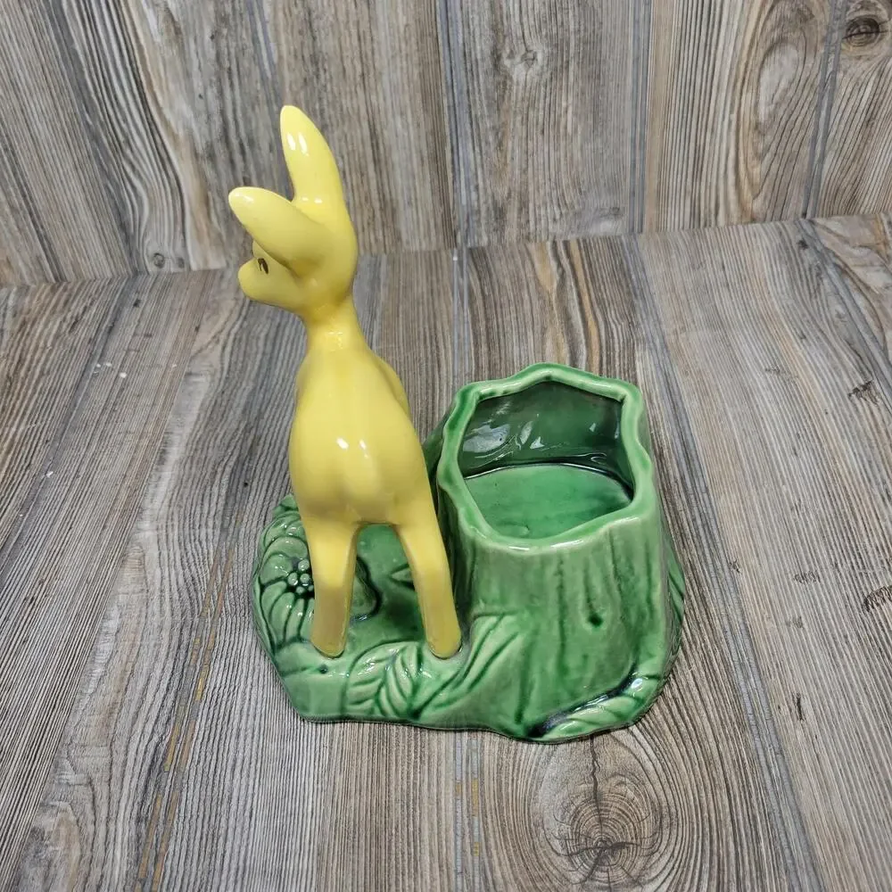 Shawnee Pottery eye catching